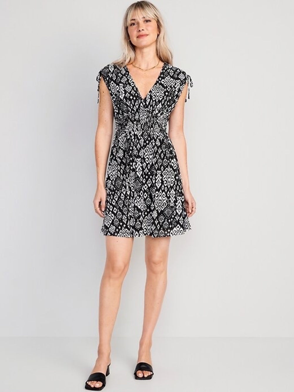 NWOT - Old Navy Tall Tie Shoulder Smocked Mini Dress L